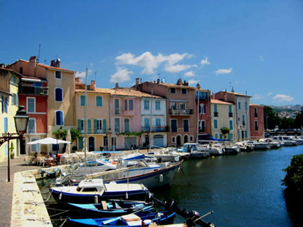 Campanile NATURE - Martigues - Général