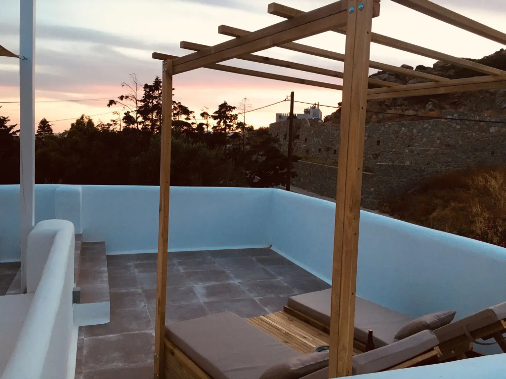 Balcony & Terrace