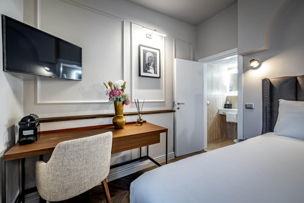 Hotel photo 32