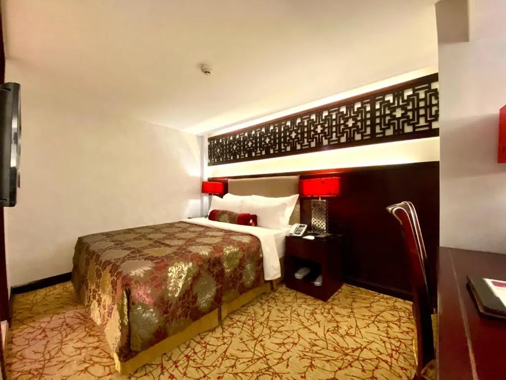Metropole Hotel - Chambres