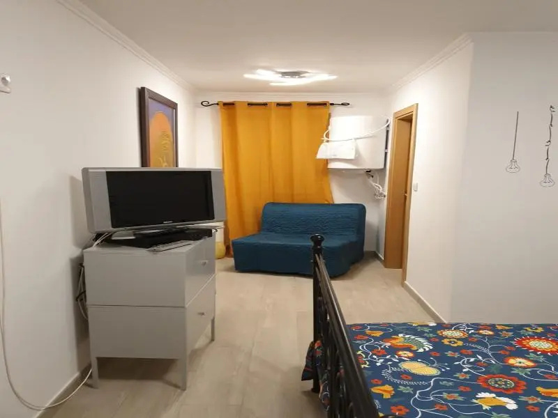 Lisbon Hostel Terminal 4