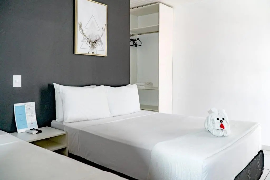 Standard Triple room with balcony