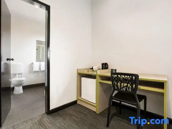 2 Bedrooms Family Apartment