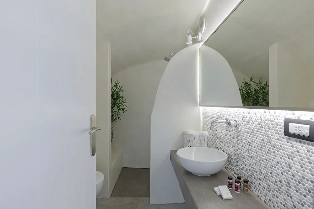 Alluvial Santorini Suites Alluvial Santorini Suites