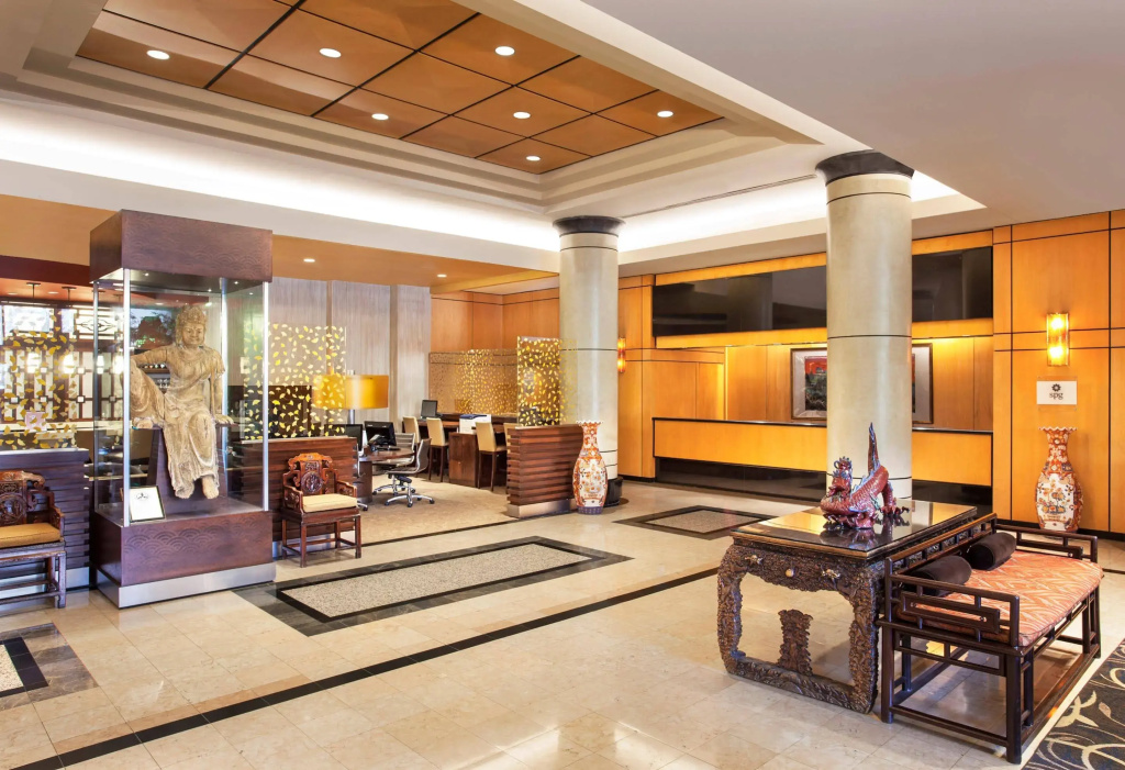 Sheraton LaGuardia East Hotel - Général