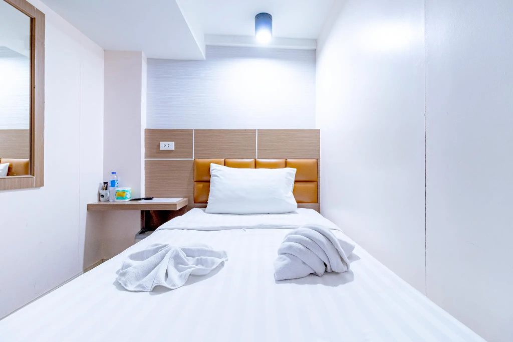 Bed in Dorm (female dorm)