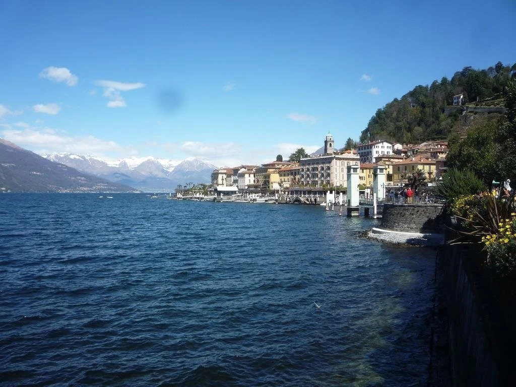 Beach & Waterfront