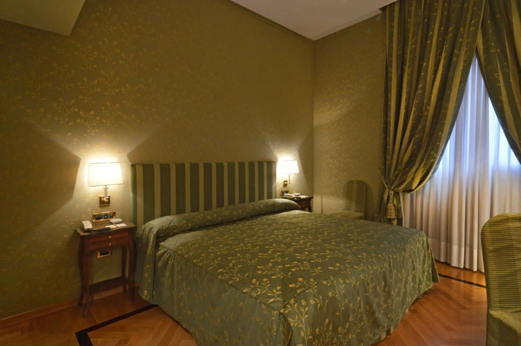 Grand Hotel Vesuvio - Général