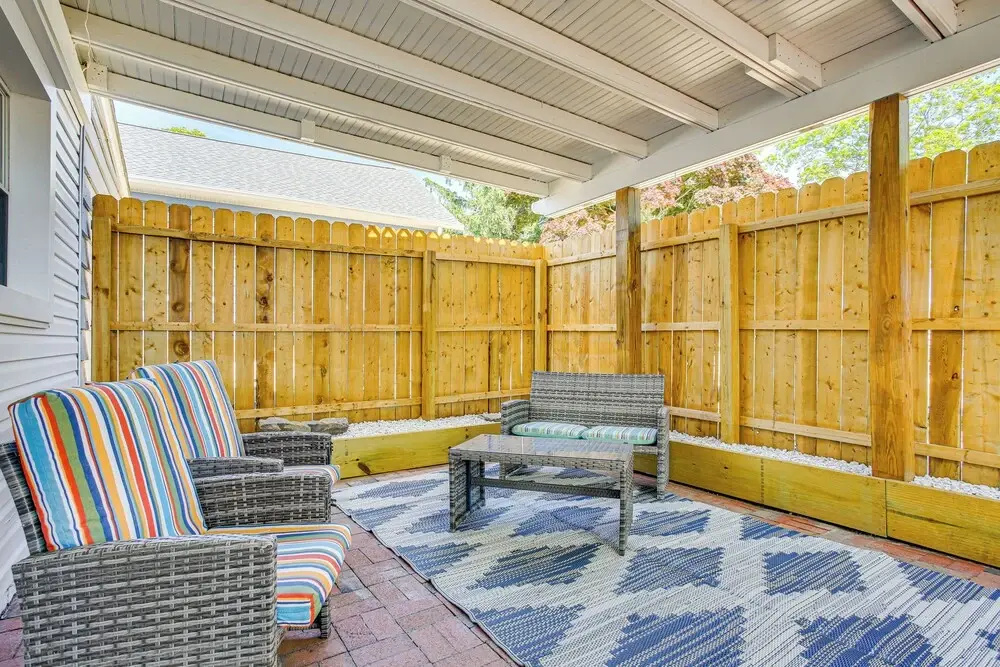 Walk to Beach: Somers Point Apartment!