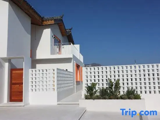 LuChen Botique Hotel (Qionghai Dashiban Ancient Village)
