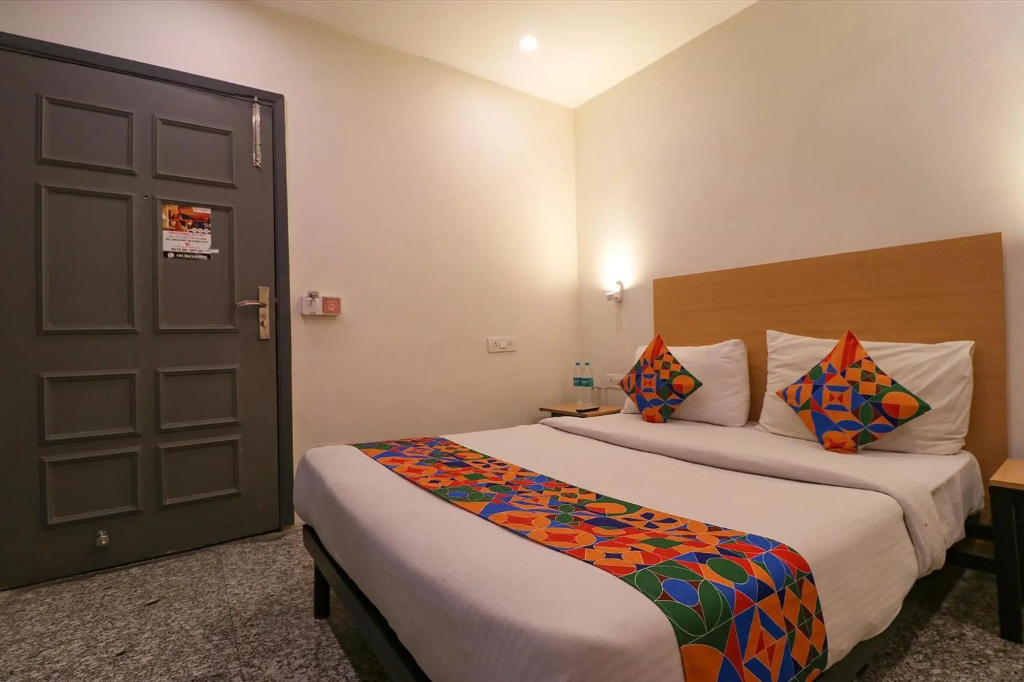 FabHotel La Serene Punjabi Bagh