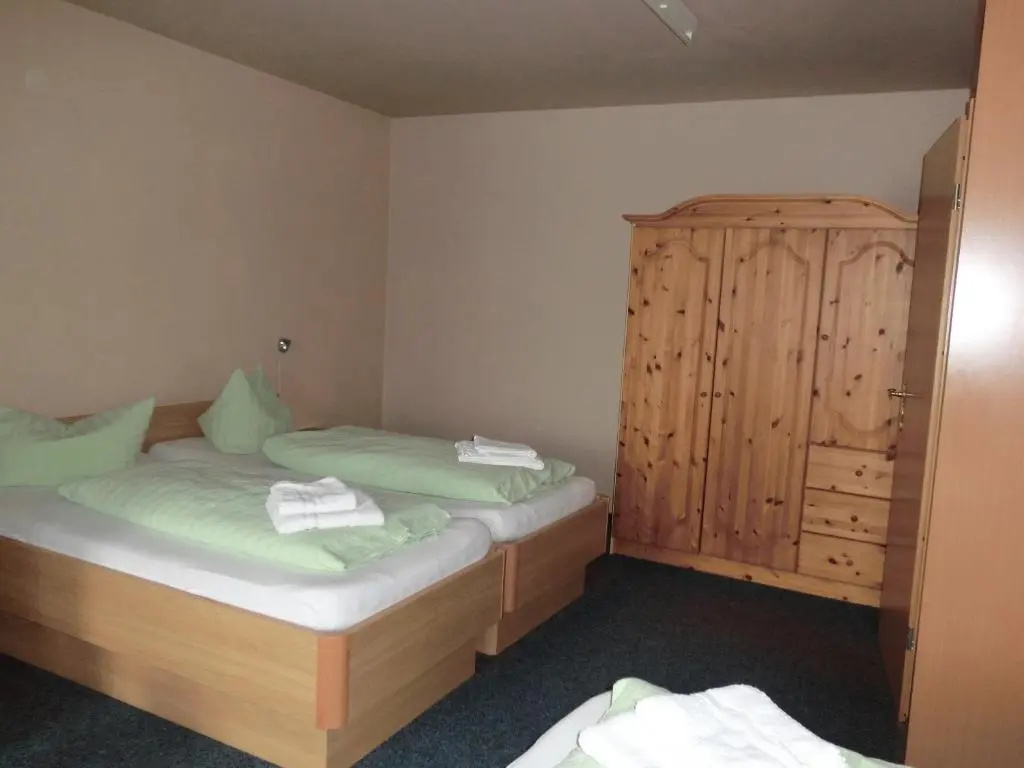 Hotel Am Kleinbahnhof - Chambres