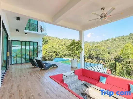 3 min to the beach | The Luxury Oxygen Pool Villa