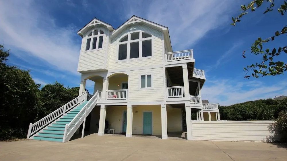 Treasure Island - 7 Br Home