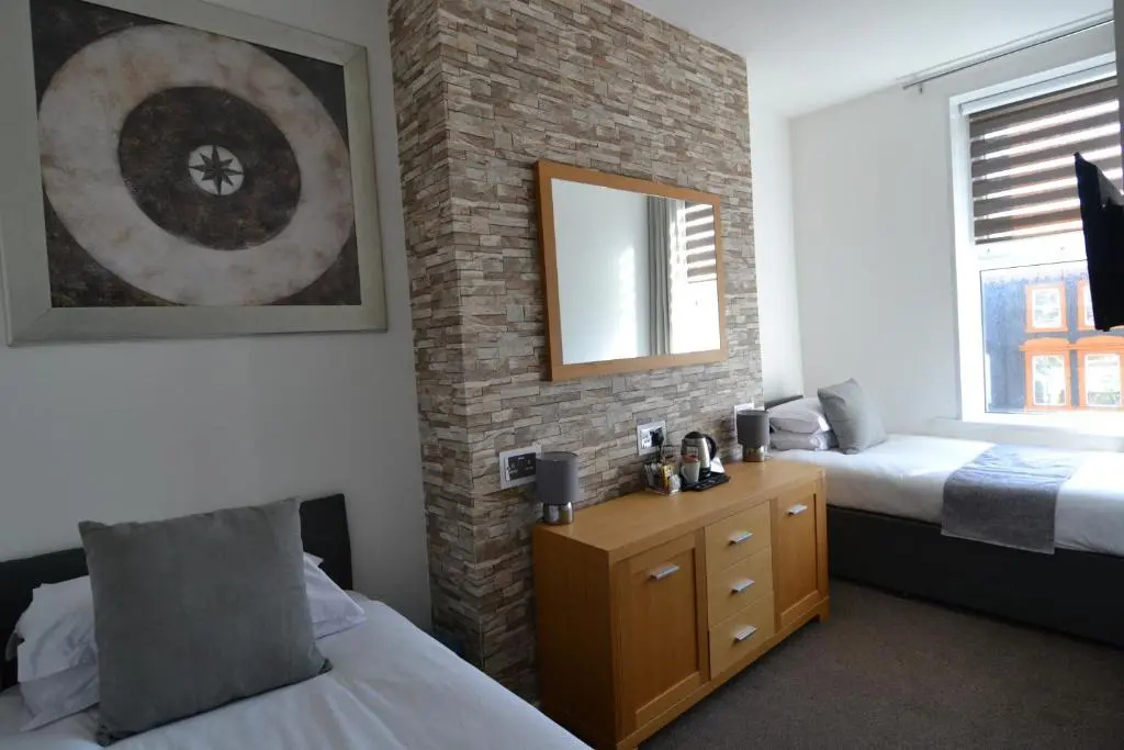 Standard Double room (twin beds)