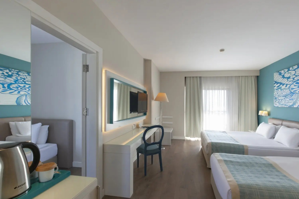 Hotel photo 30