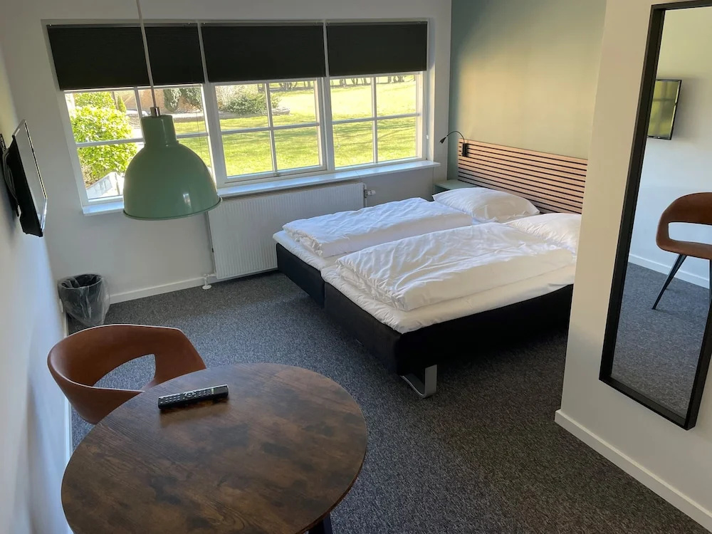 Standard Double room (twin beds)