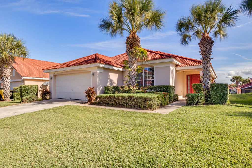 SO136CA - 4 beds pool home - Gated resort, Davenport, US