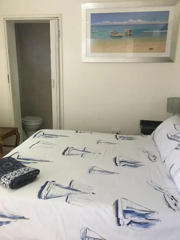 The Lighthouse Guesthouse - Chambres