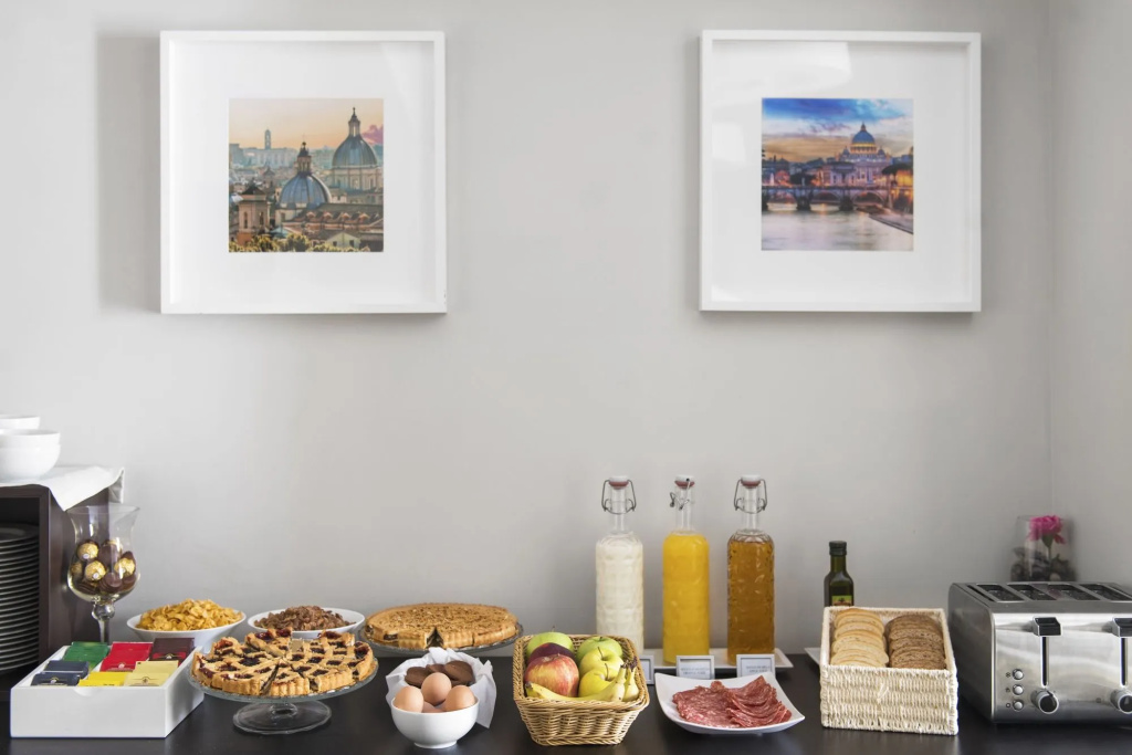 Food & Beverage