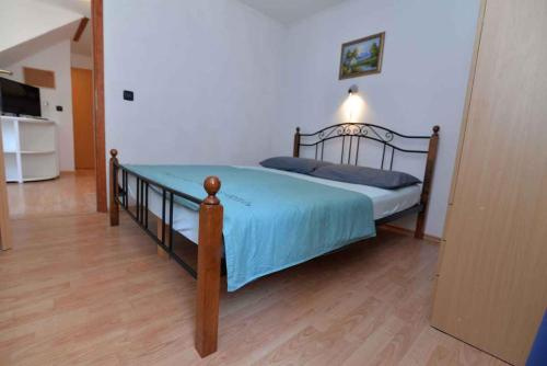 Apartment in Veli Losinj 15050