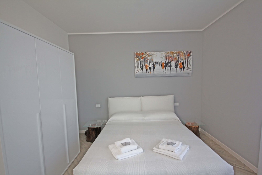Diamond Apartments — 3
