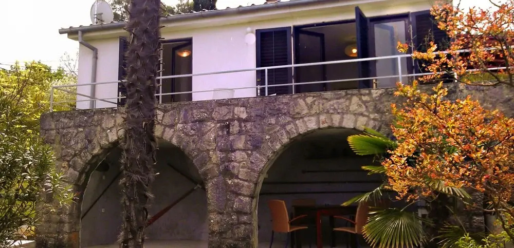 Seafox Waterfront Residence