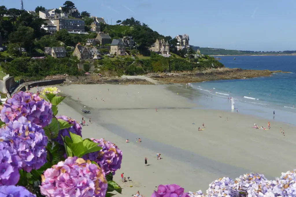 Afficher la photo 8 — Stone House in Brittany Near Sandy Beaches