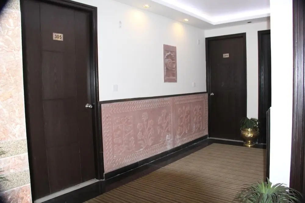 Lords Eco Inn, Gandhidham - Général