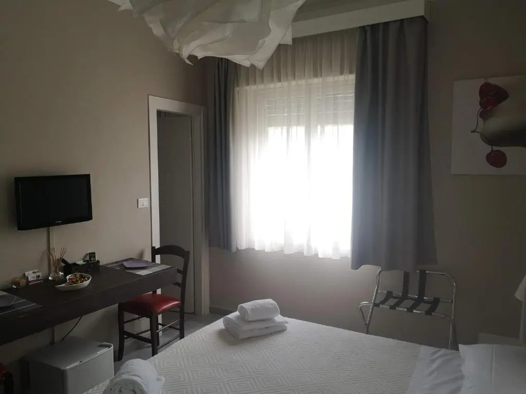 Economy room