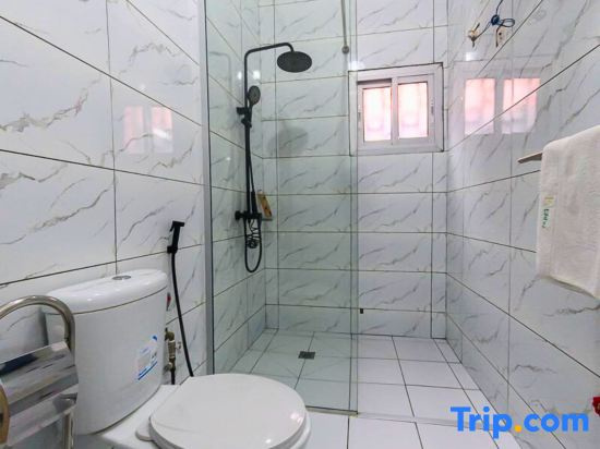 Chambre Senior - RESIDENCE BAHO - Douala Makepe BM