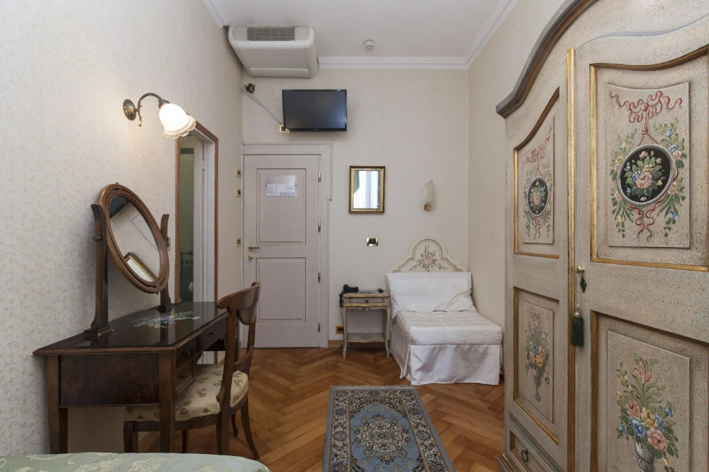 Classic Double room (twin beds)