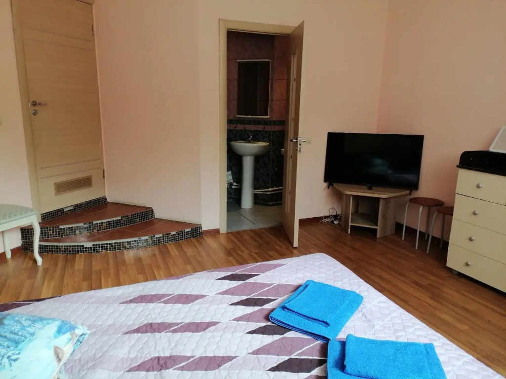 Comfort Double Family room (full double bed)