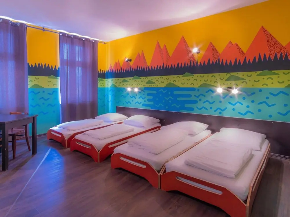 1 Bedroom Apartment