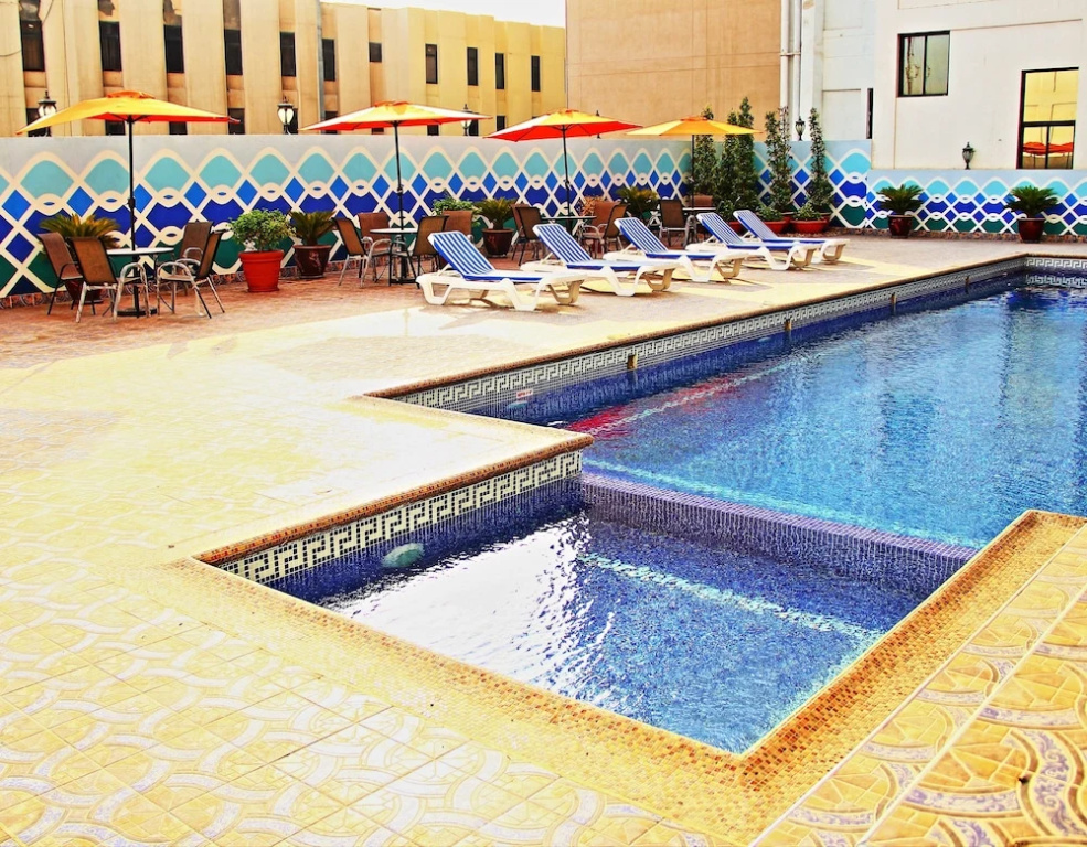 Hotel photo 12