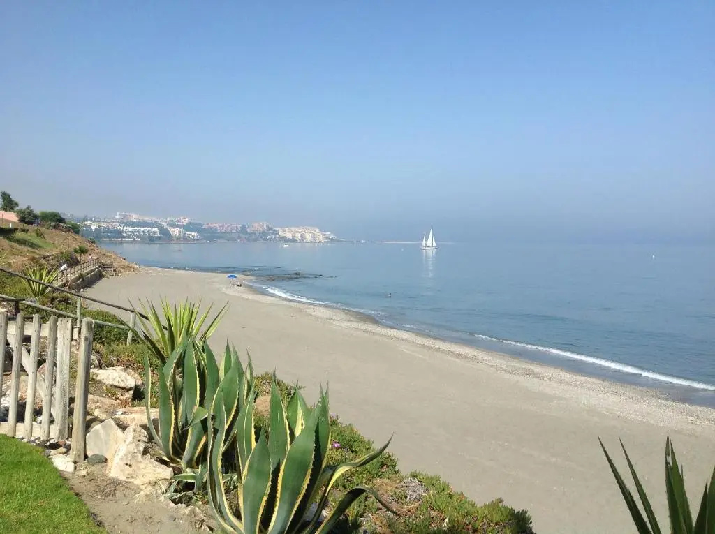 Beach & Waterfront