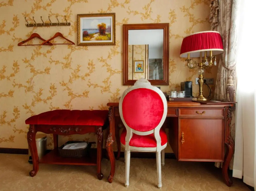 Deluxe Double room (full double bed)