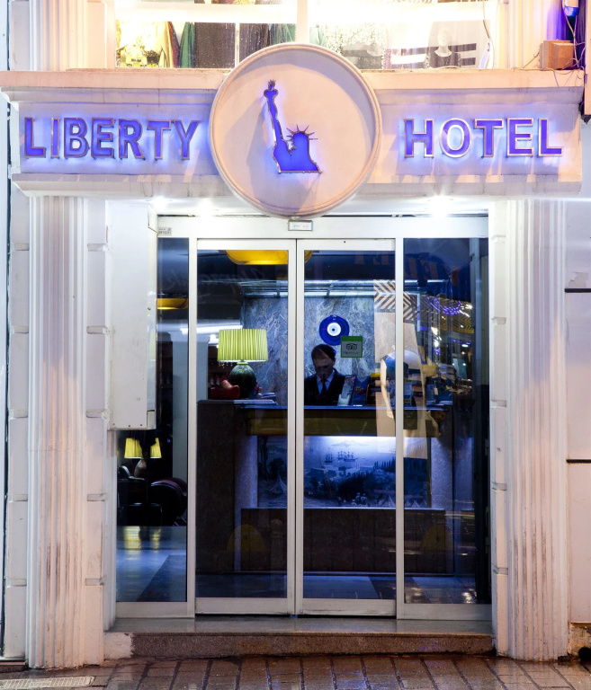 Liberty Hotel — фото
