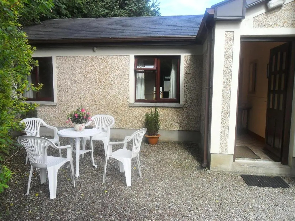 Glen House Room