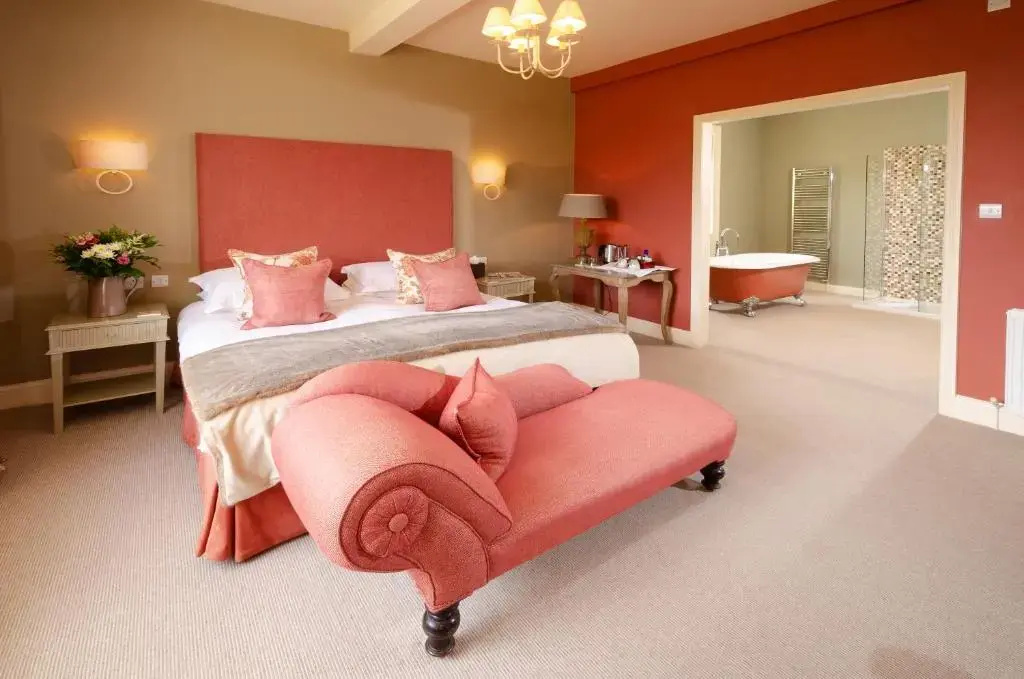 Executive Double room (full double bed)