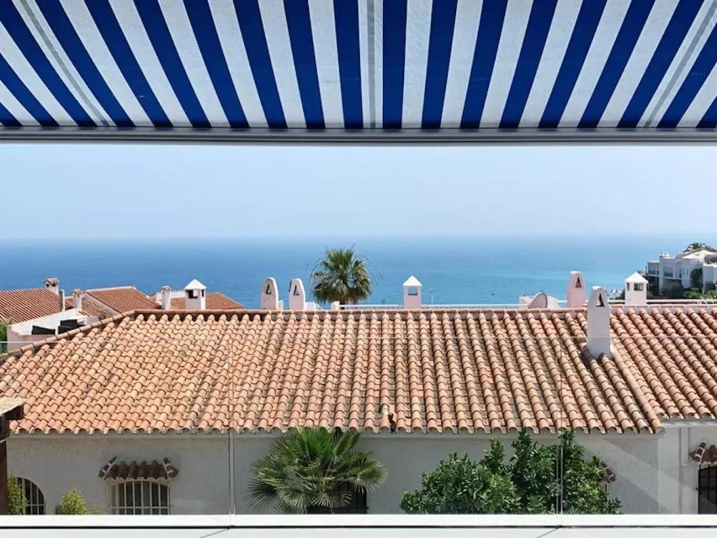 Wonderful House by the sea