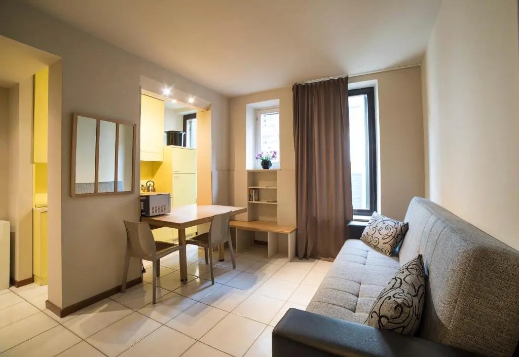 1 Bedroom Apartment with balcony