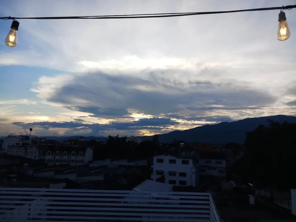 Nuengthong hostel
