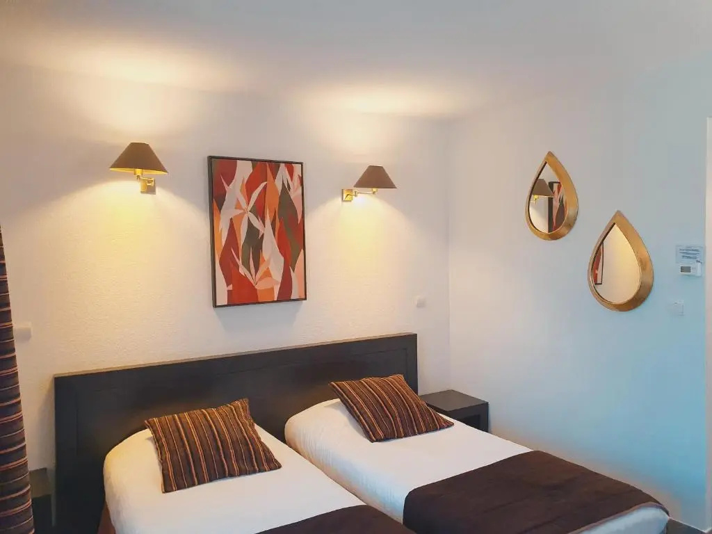 Standard Double room (twin beds)