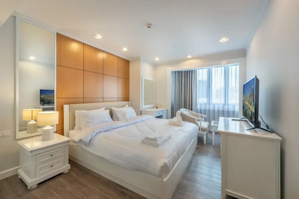 Standard Apartment