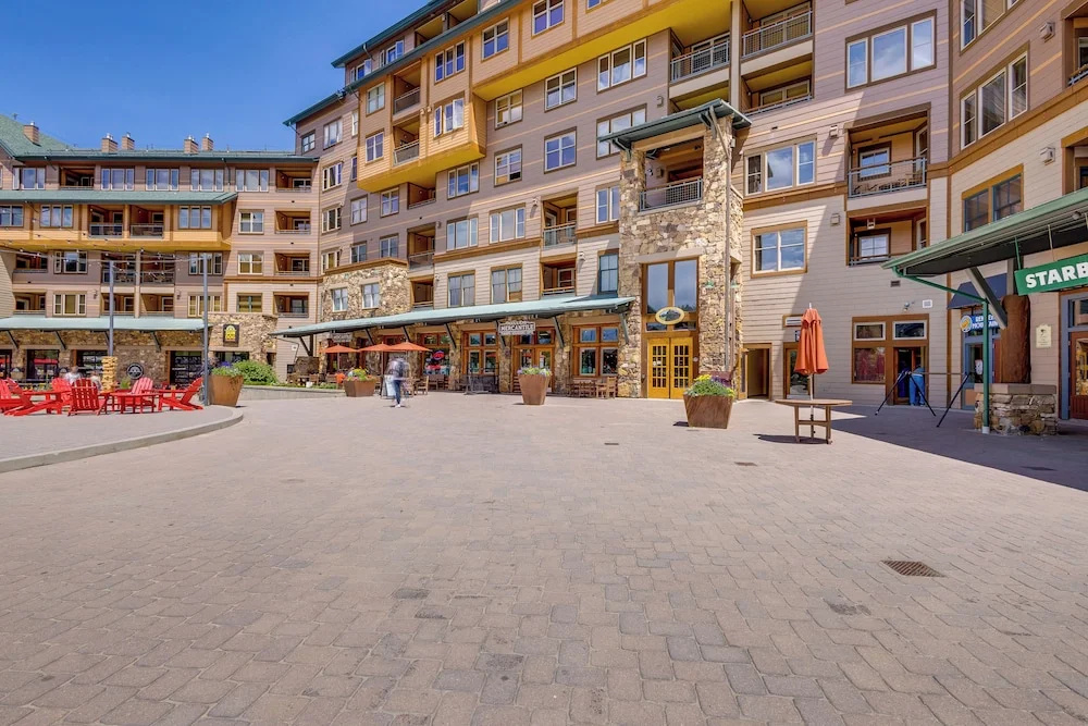 Cozy Ski-in/ski-out Winter Park Resort Condo!