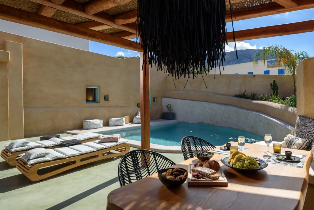 Potamos Luxury House