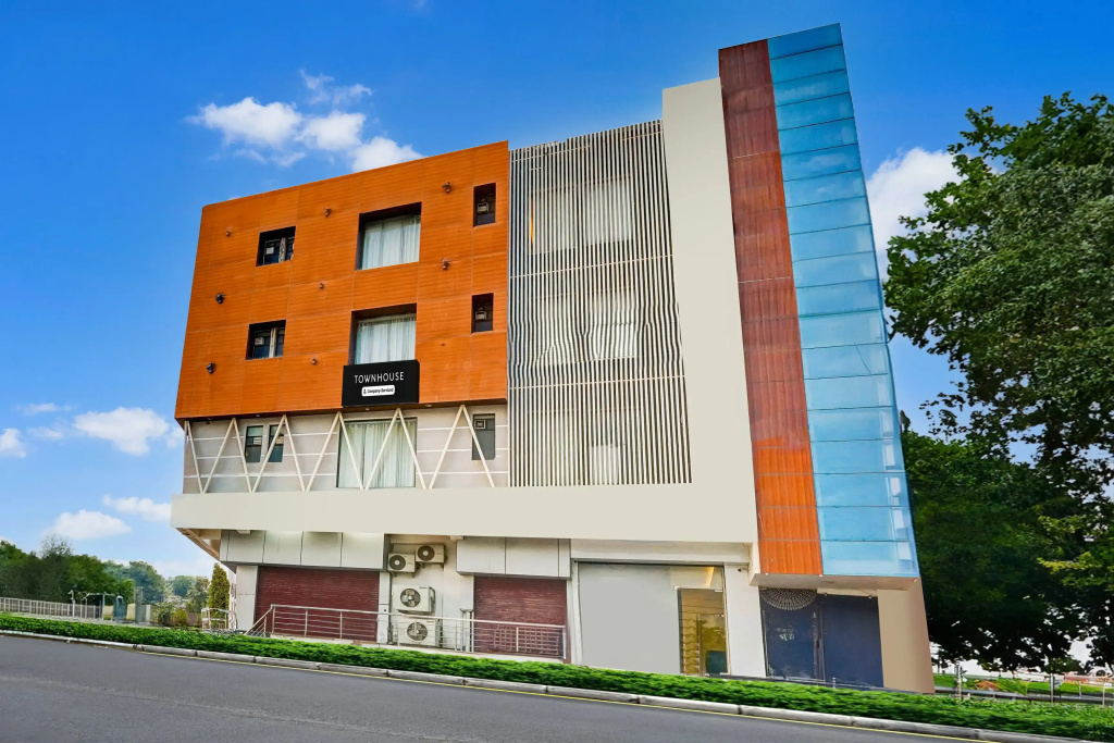Super Townhouse Jagatpura Formerly Hotel Soft Patel