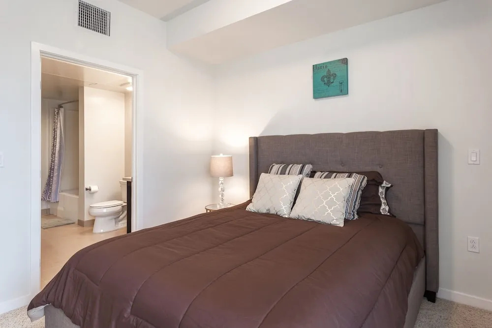 Tripbz Avalo Suites - Chambres