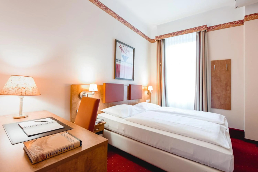 Hotel photo 2